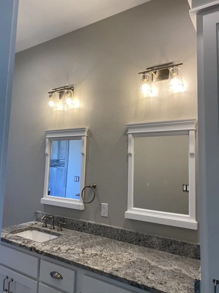 Slide of Moe S Electric