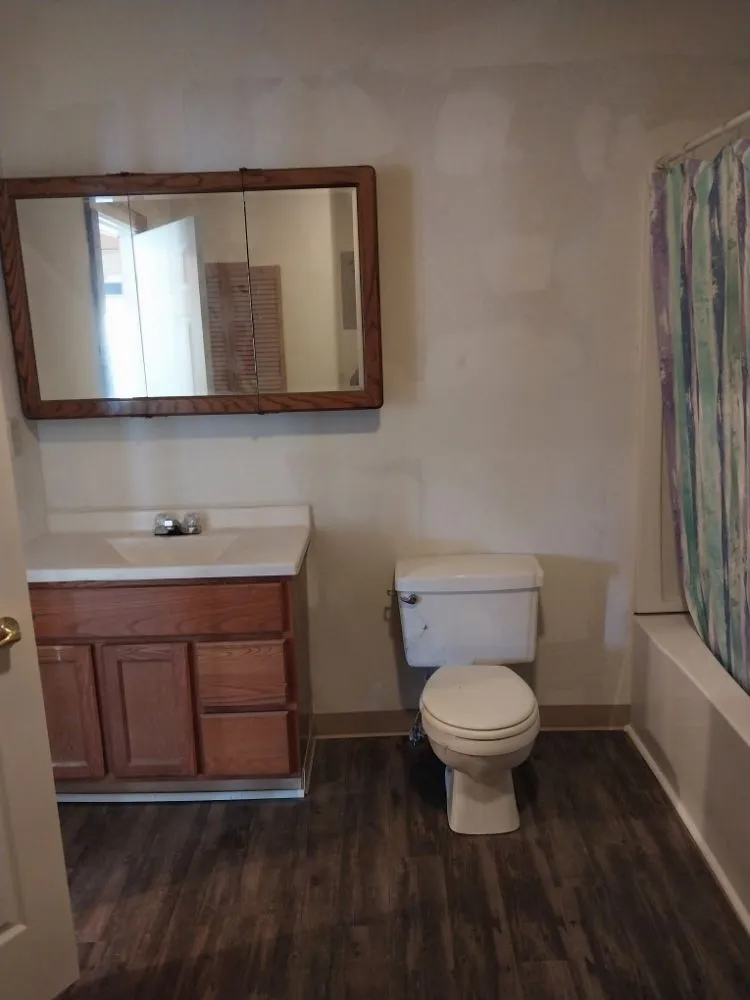 Licensed lighting installation service in Mason, IL - Moe's Home Maintenance and Repair