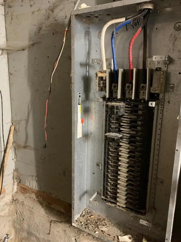 Slide of Mohab Electrical Contractor