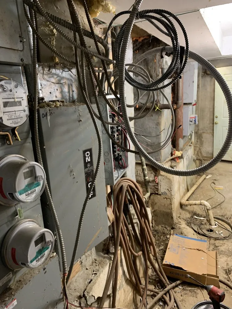 Expert outlet and switch repair experts serving , - Mohab Electrical Contractor