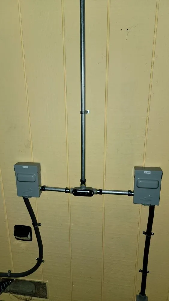 Slide of Molina Electric