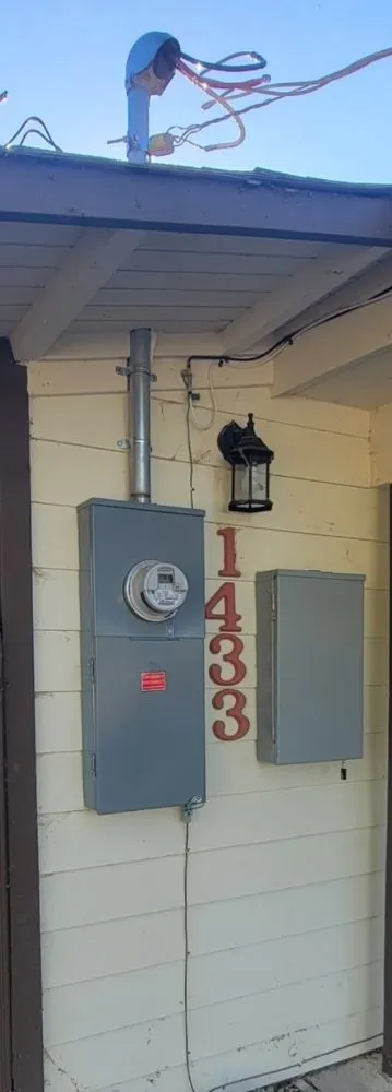 Slide of Molina Electric