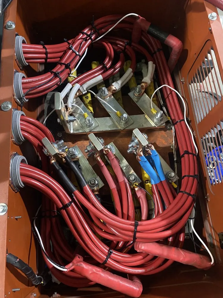 Slide of Mollay Electric