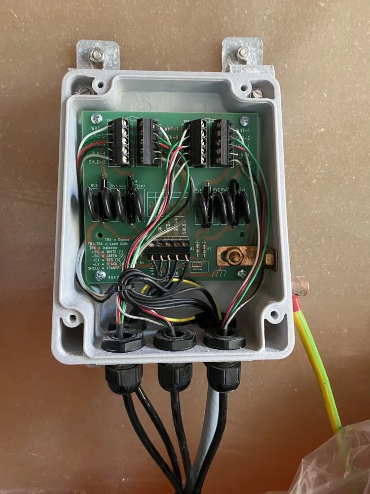 Slide of Mollay Electric