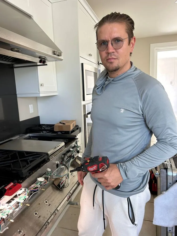 Slide of Momentum Appliance Repair