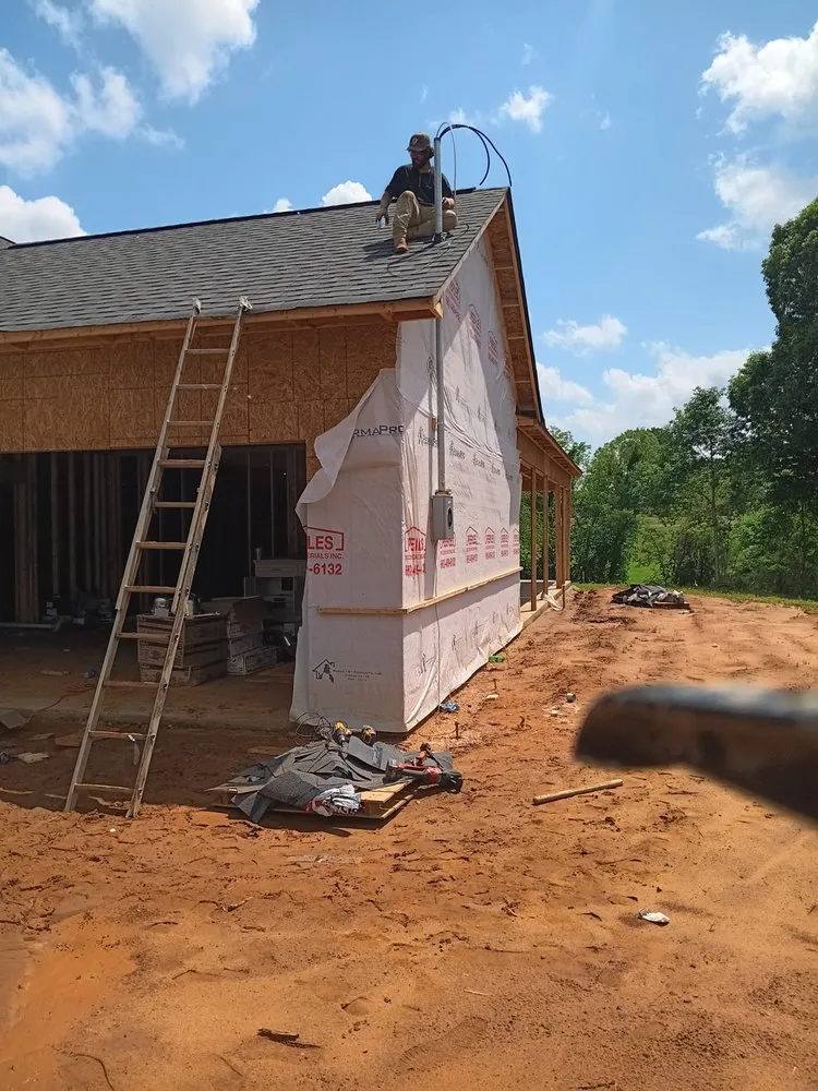 Slide of Mongo's Electrical