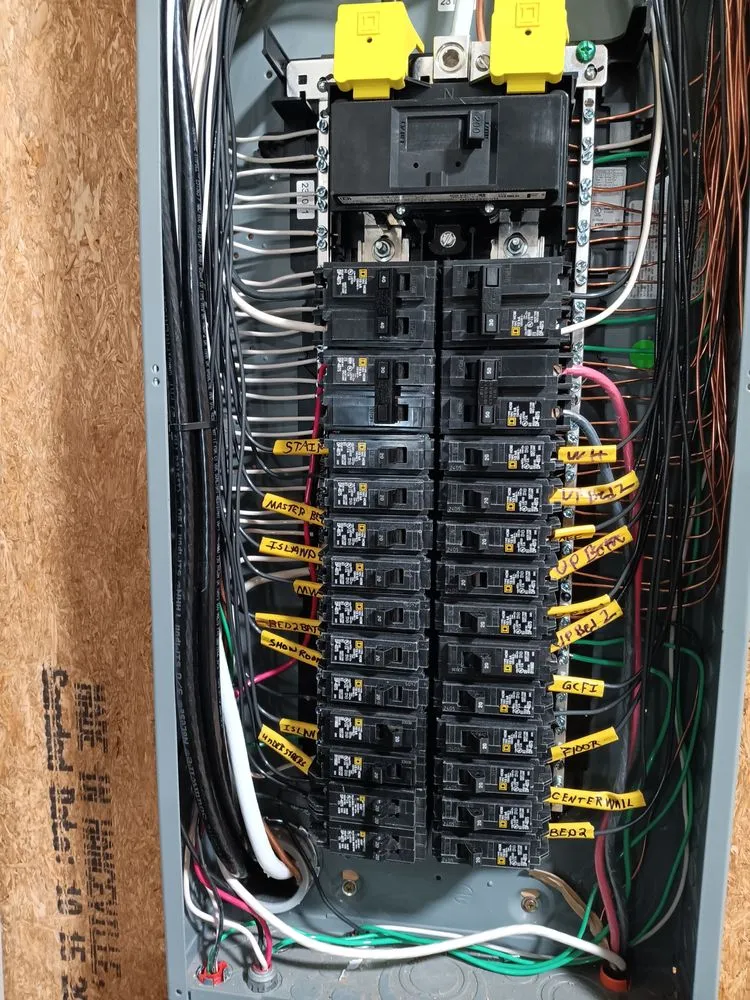 Slide of Mongo's Electrical