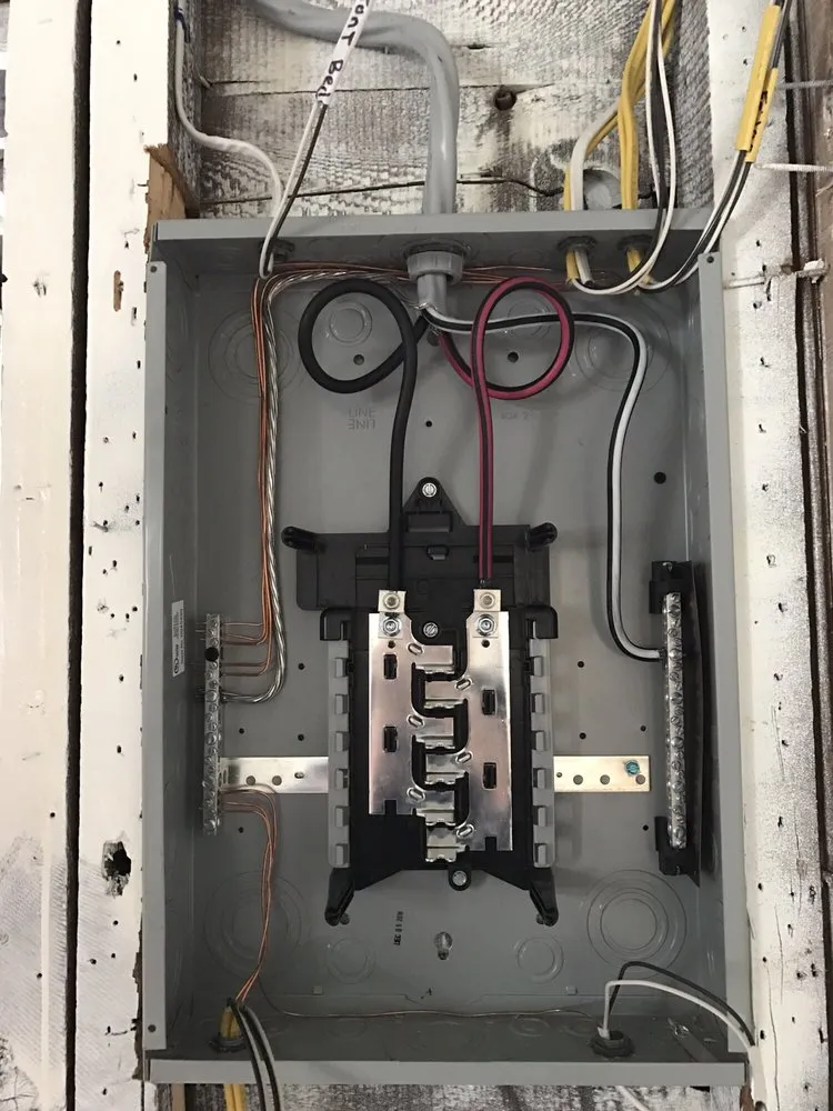 Slide of Moniz Electric