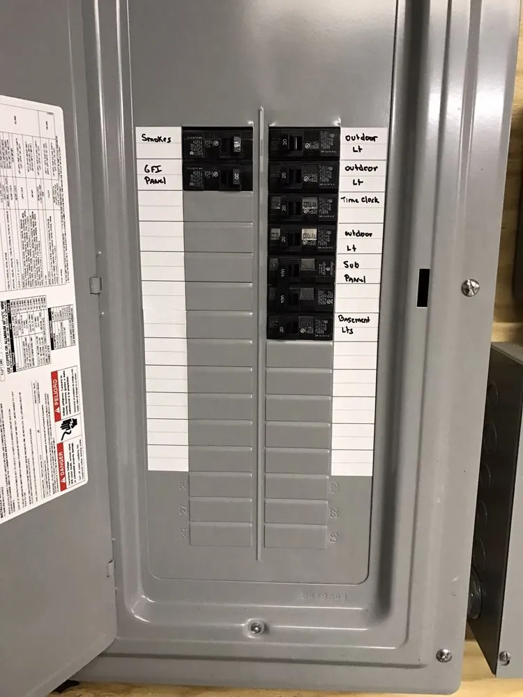 Slide of Moniz Electric