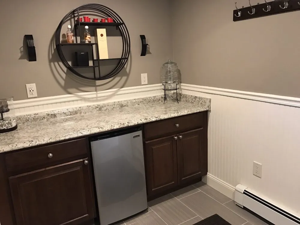 Slide of Moniz Electric