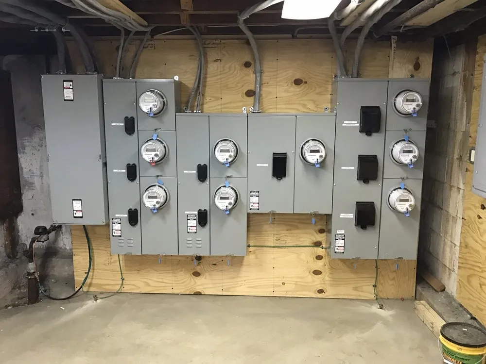 Slide of Moniz Electric