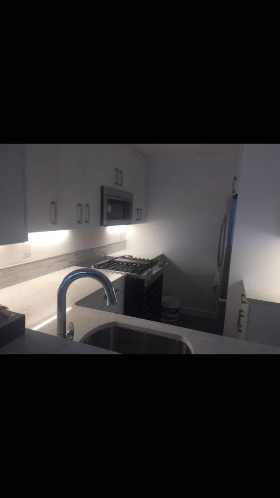 Expert emergency electrical service service in ,  - Moniz Electric