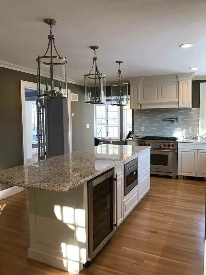 Slide of Moniz Electric