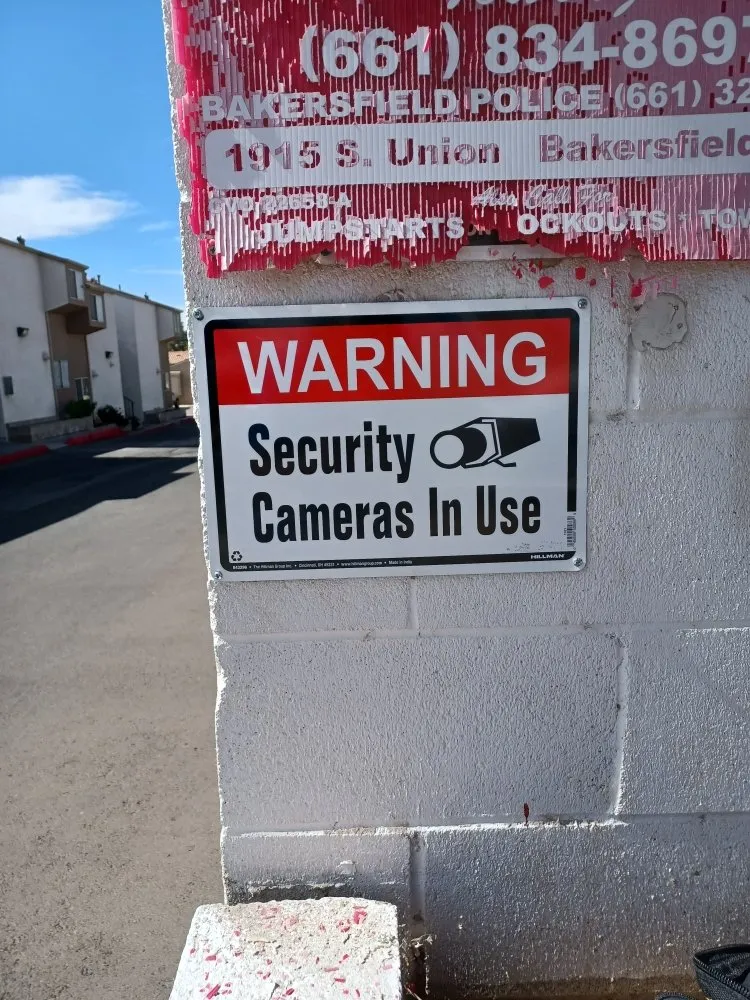 Slide of Monk's E&L Handyman Services