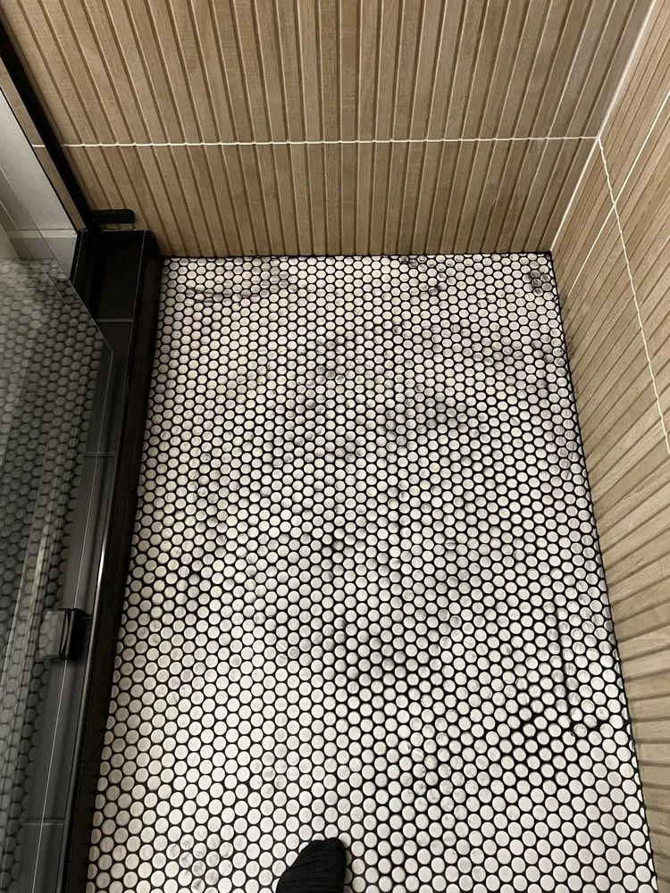 Reliable electrician providing lighting installation in ,