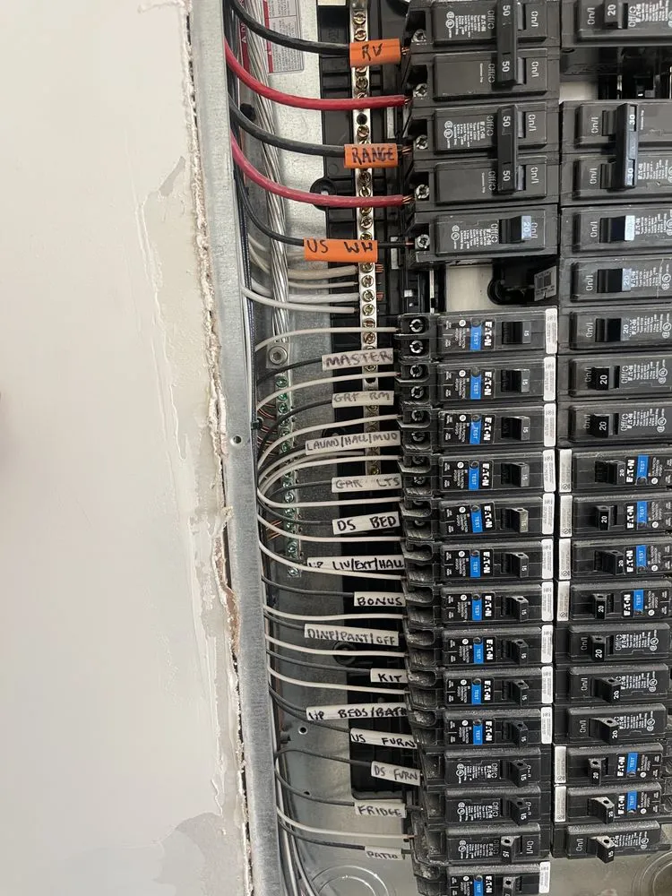 Slide of Montec Electric