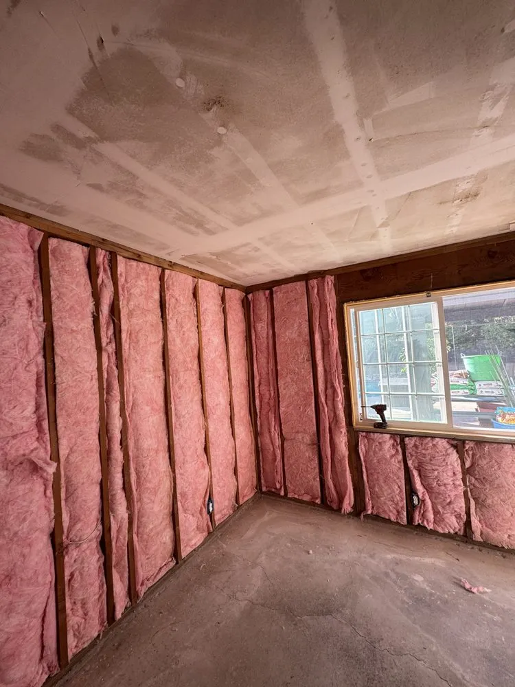 Slide of Montes Drywall Experts