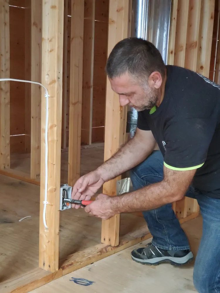 Slide of Montillo Electric