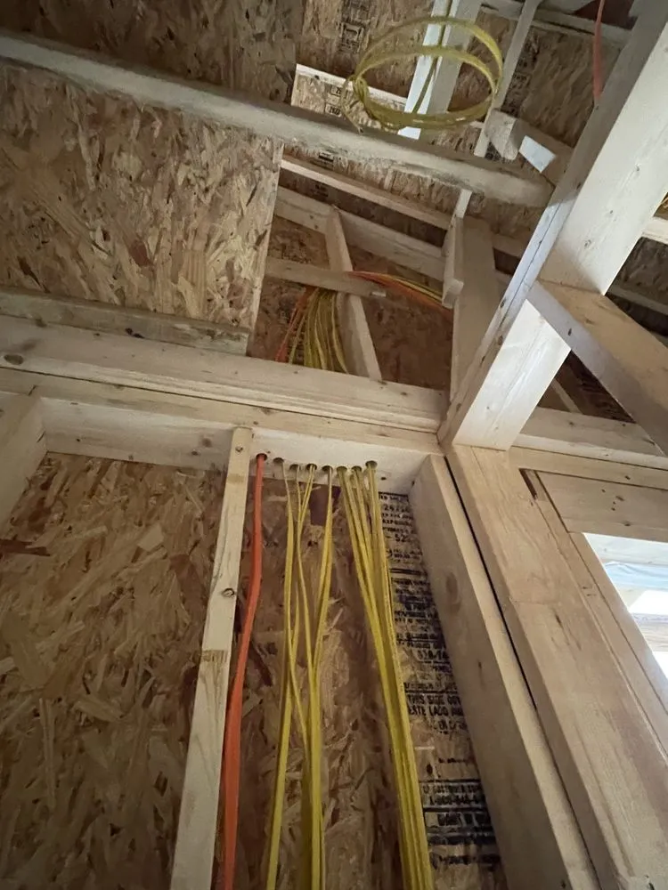 Reliable electrician providing panel upgrade in ,