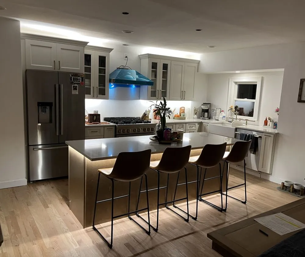 Slide of Monzon Electric