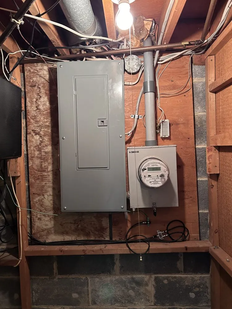 Reliable outlet and switch repair service in , - Moonlight Electric