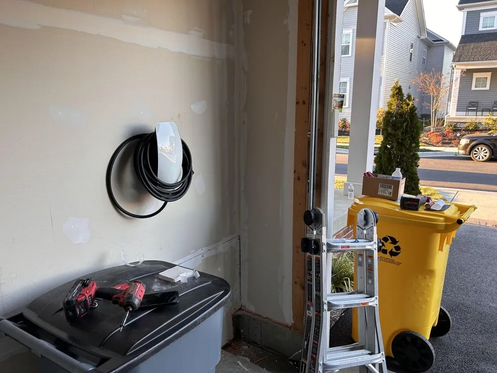 Slide of Moonlight Electric