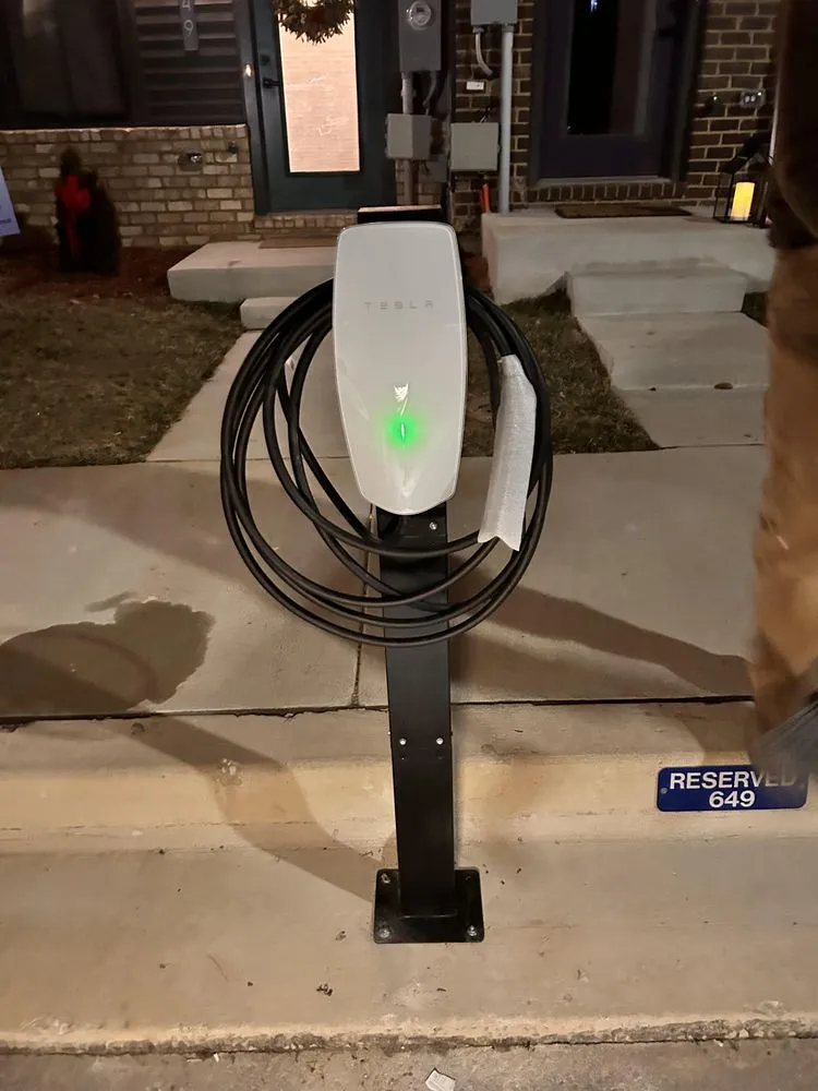 Slide of Moonlight Electric