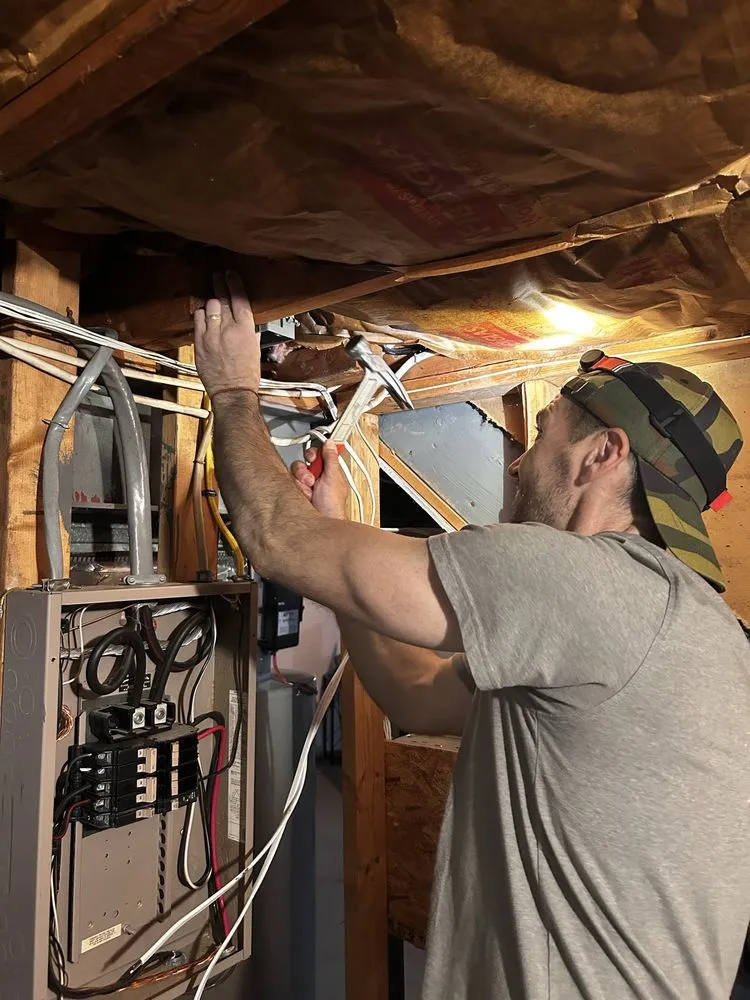 Slide of Moonlight Electric