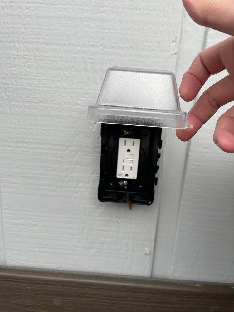 Slide of Moonlight Electric