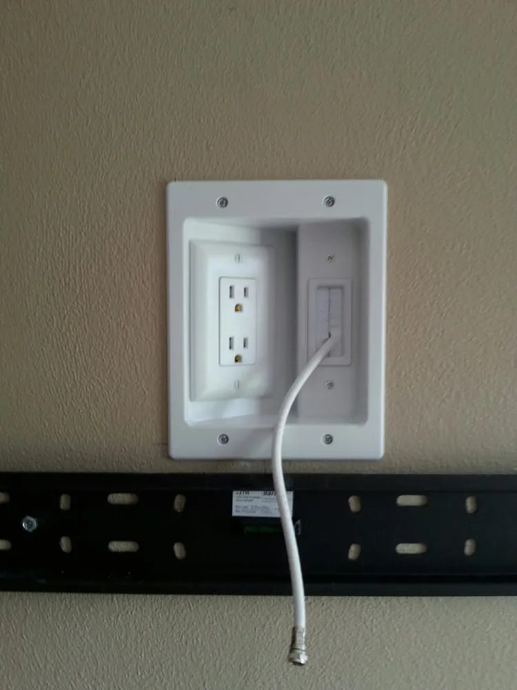 Slide of Moonlight Electric, LLC