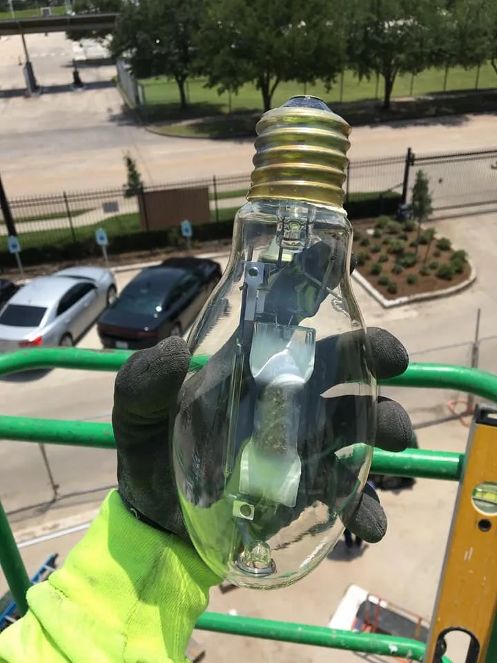 Slide of Moore and Company Electric