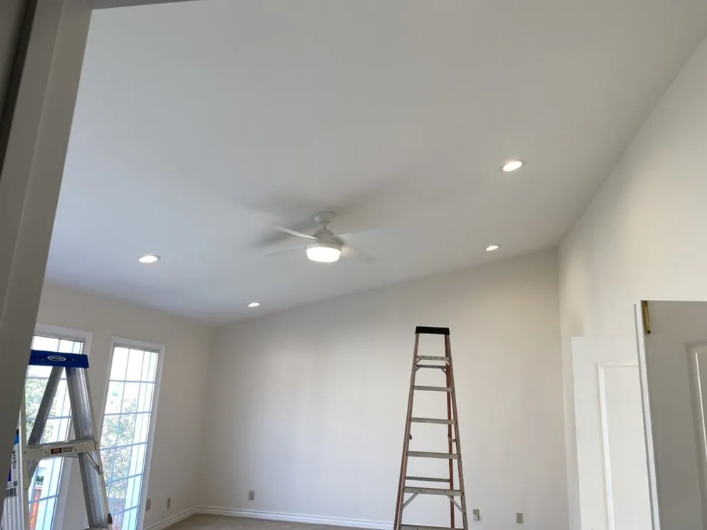 Slide of Mopia Electric