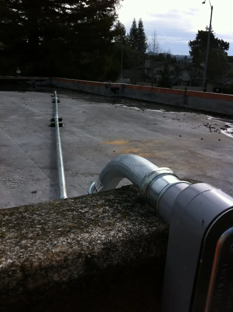 Trusted electrician providing circuit breaker repair in ,