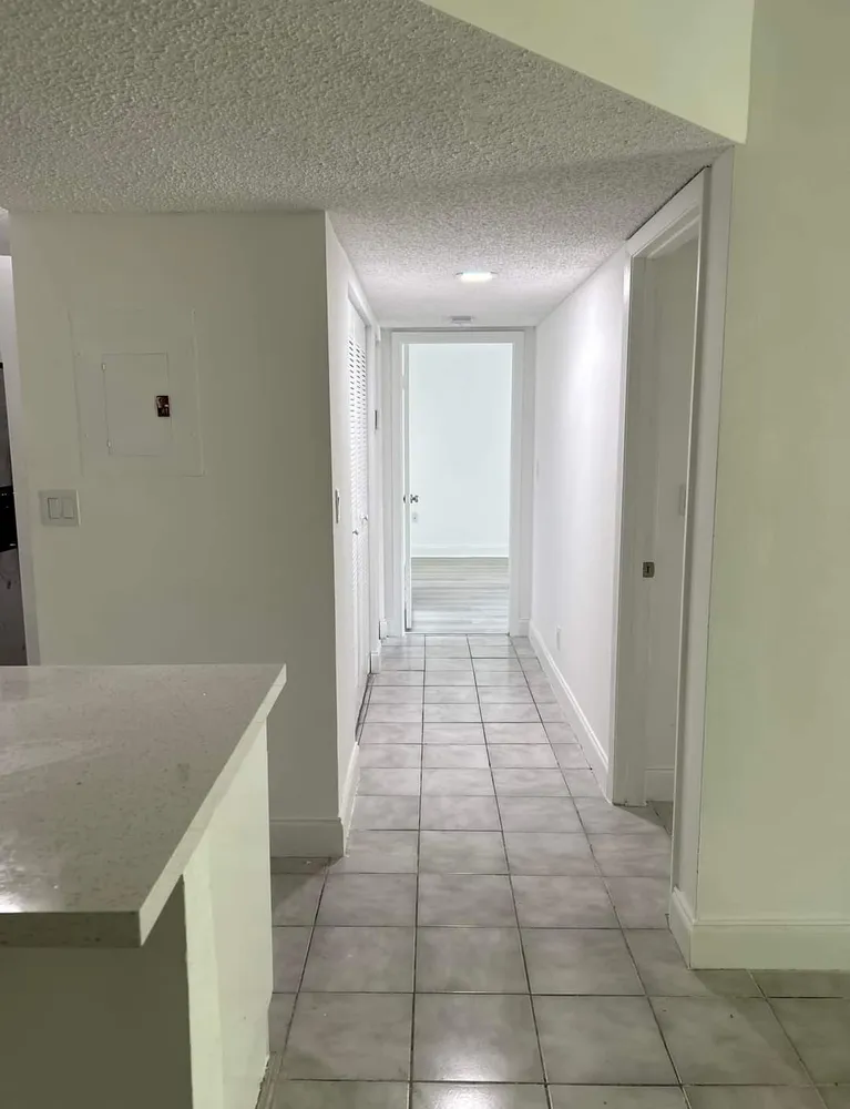 Slide of Mora's Services And Repairs