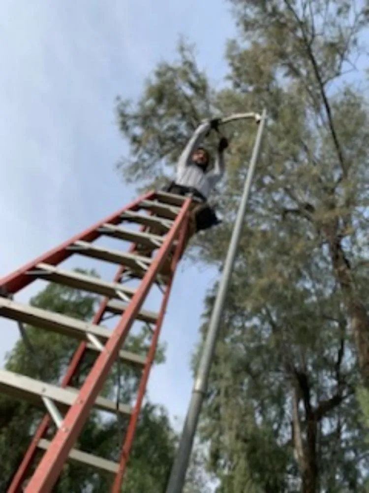 Slide of MorElectric