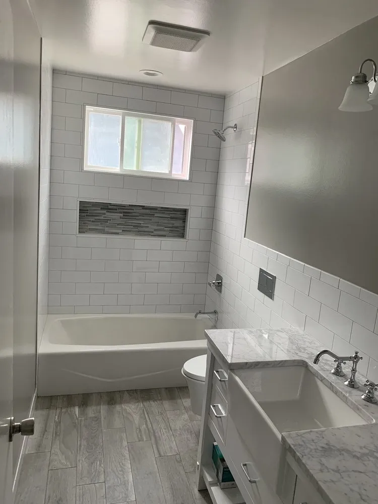 Slide of Moreno Construction