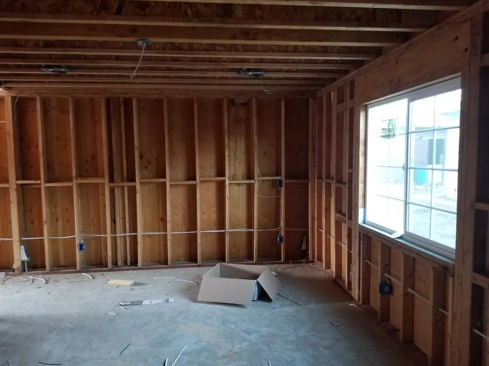 Slide of Moreno Electric