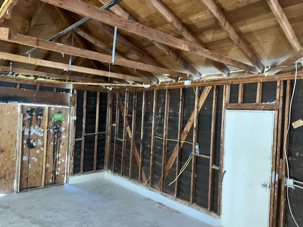 Certified electrician providing outlet and switch repair in , 