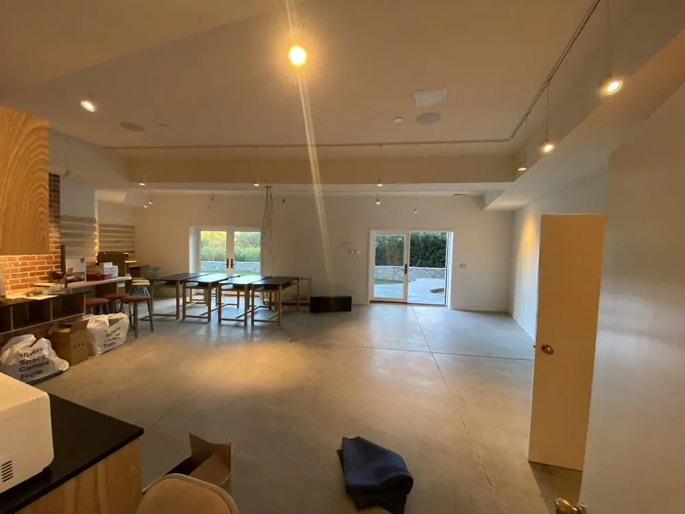 Slide of Moreno Electric