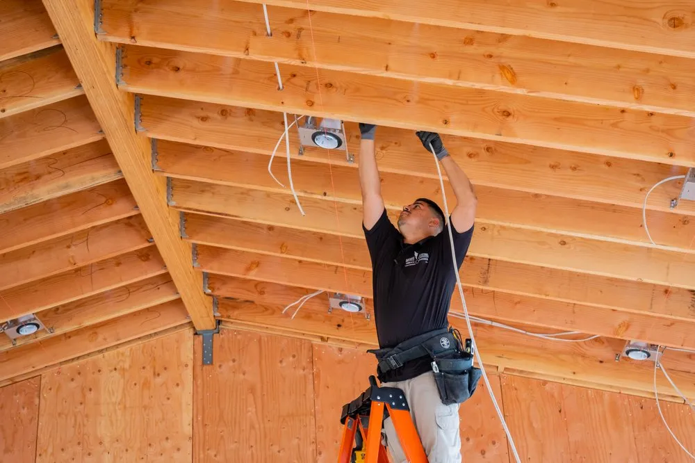 Slide of Morff Electric