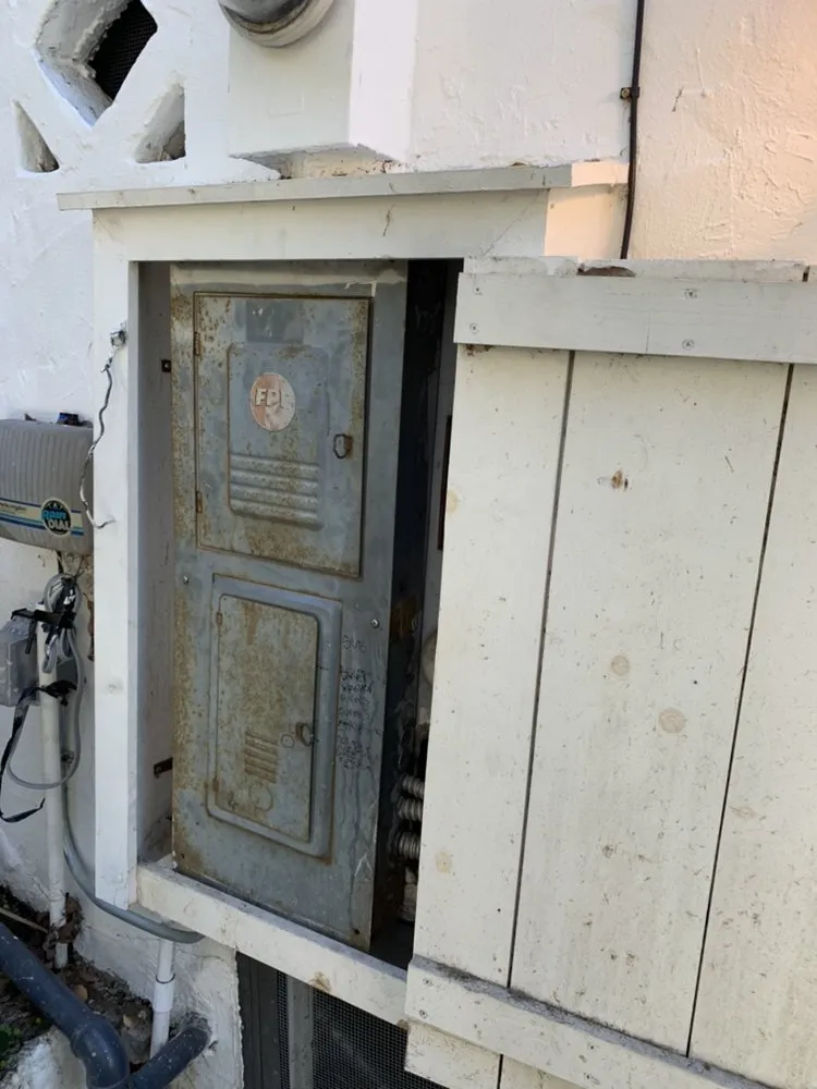 Slide of Morff Electric