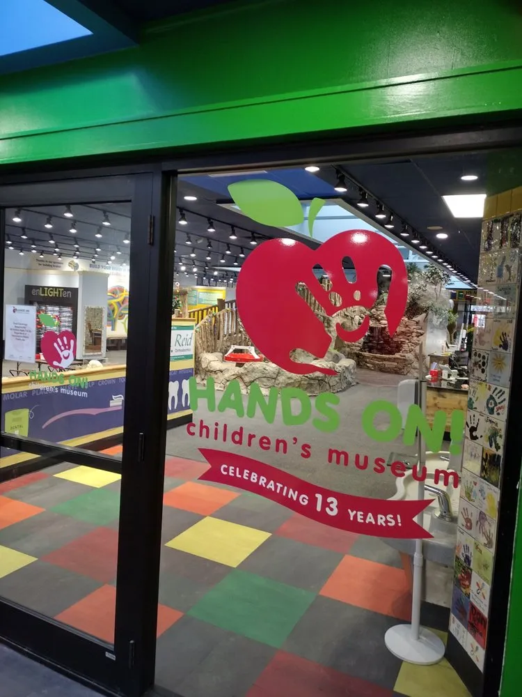 Trusted electrician providing lighting installation in , 