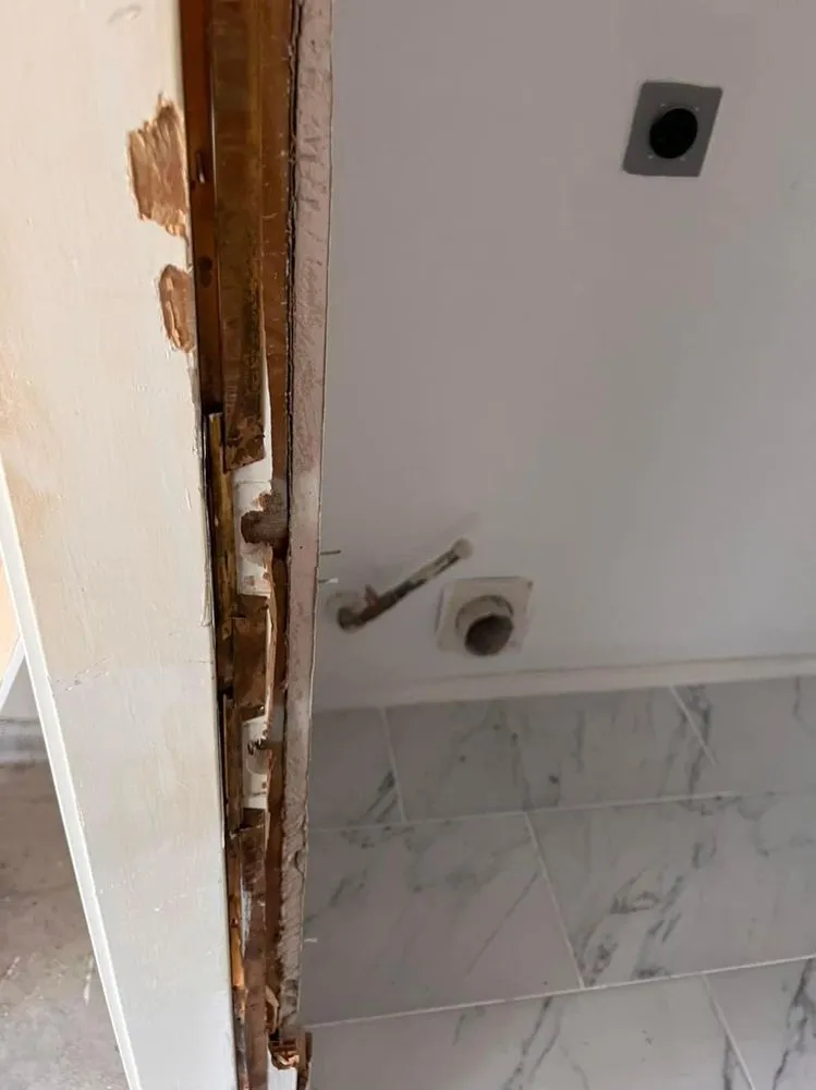 Slide of Moro’s Solutions