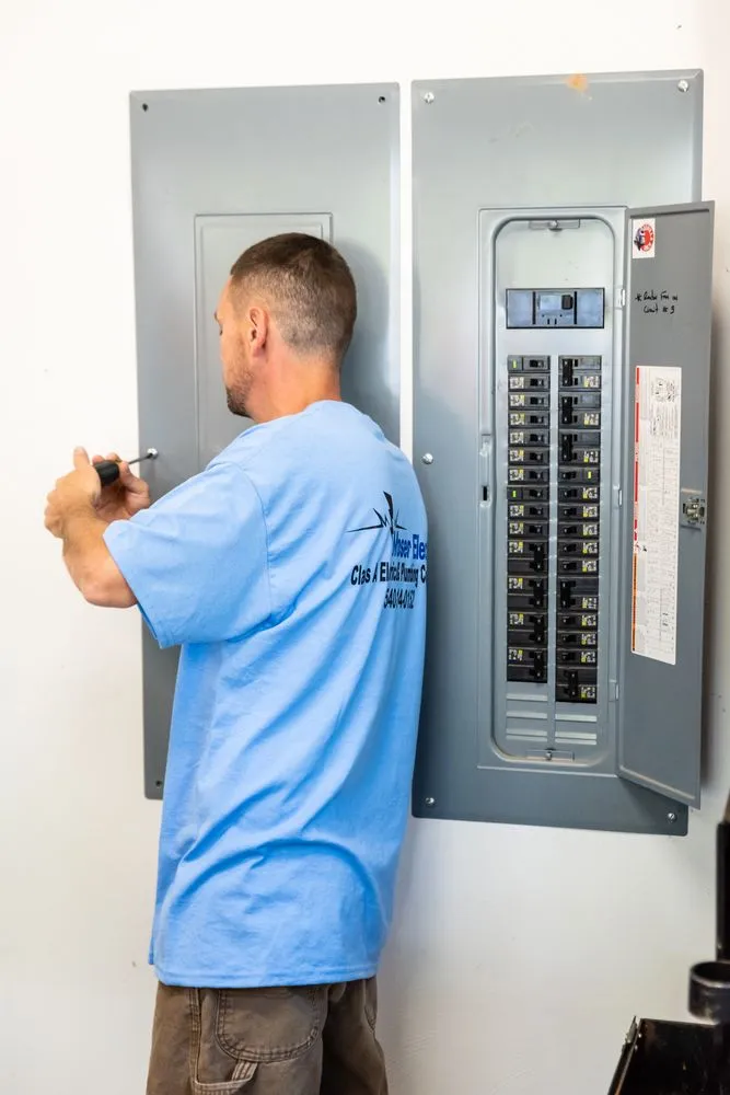 Affordable electrician providing circuit breaker repair in Moneta, VA - Moser Electric