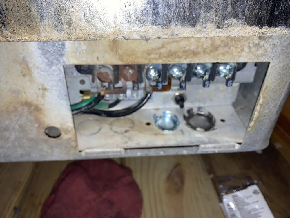 Trusted wiring installation in Webster, WI by Moses Tijerina’s Handyman Services
