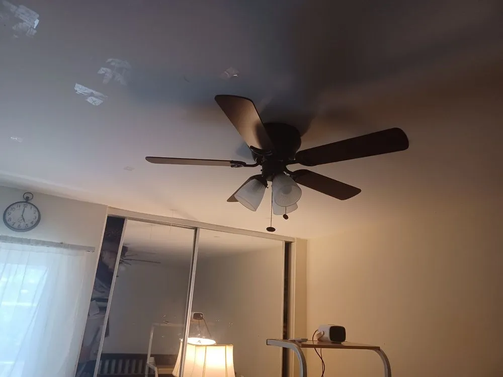 Slide of Moshe Yacoby