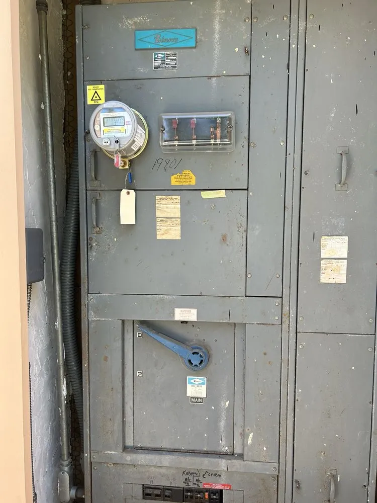 Slide of Moshe Yacoby