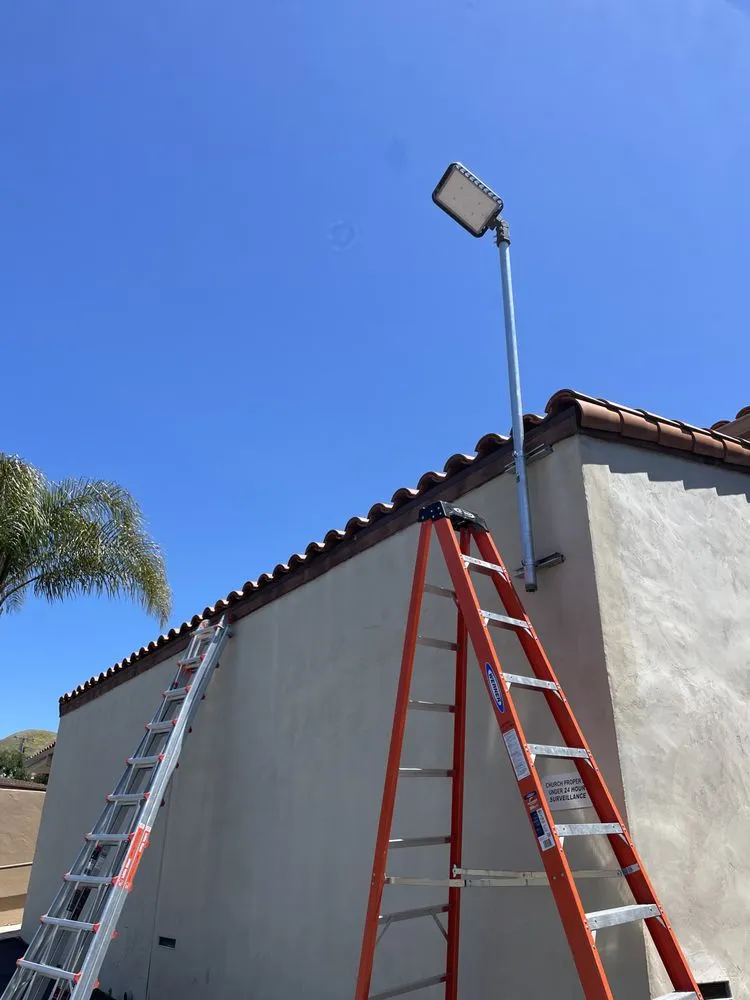 Slide of Moss Electric