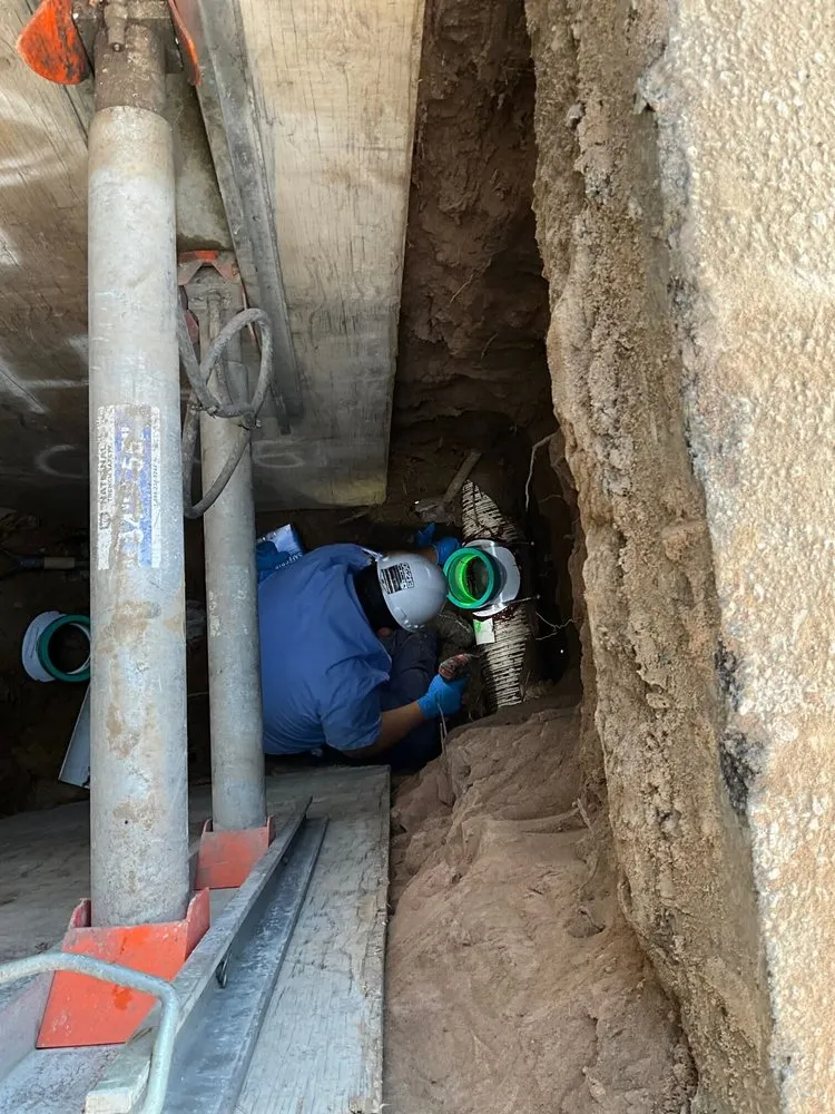 Expert electrician providing lighting installation in , 