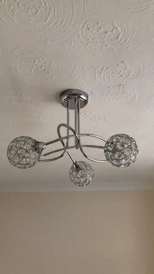 Slide of Mott Ave Electricians